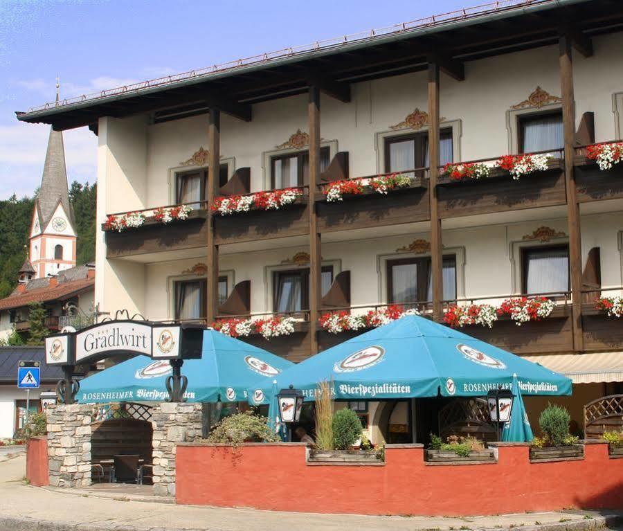 Hotel Restaurant Gradlwirt Niederndorf (Tyrol) Exterior foto